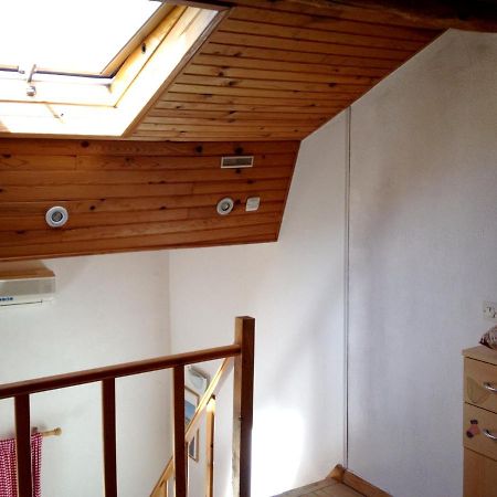 Studio Avec Piscine Privee Jardin Clos Et Wifi A Saint Jean D'Angely Esterno foto